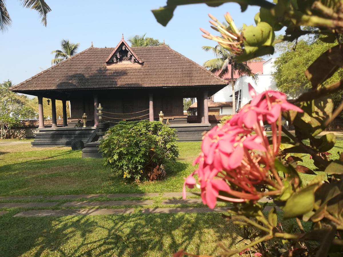 Treebo Premium Travancore Palace Cherthala Alappuzha Exteriér fotografie